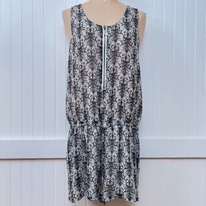 Only Romper Minimalist Normcore Gray White Floral Vines Patterned Zipper Pockets